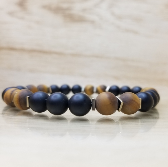 Tiger Eye & Black Onyx Beaded Gemstone Bracelet - Picture 2 of 8